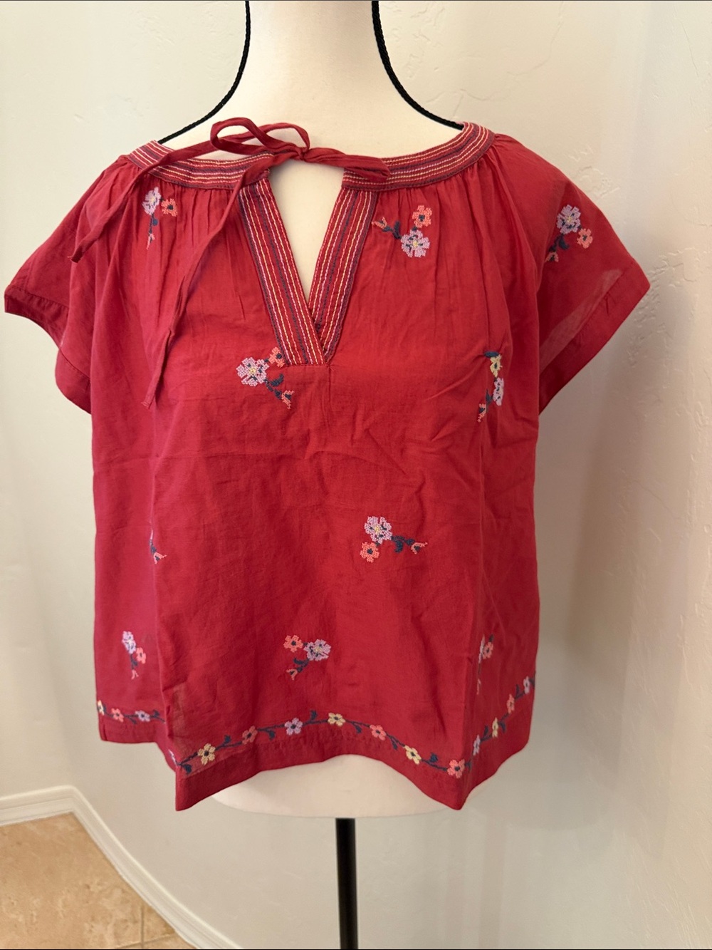Lucky Brand Red Embroidered Flutter Sleeve Blouse